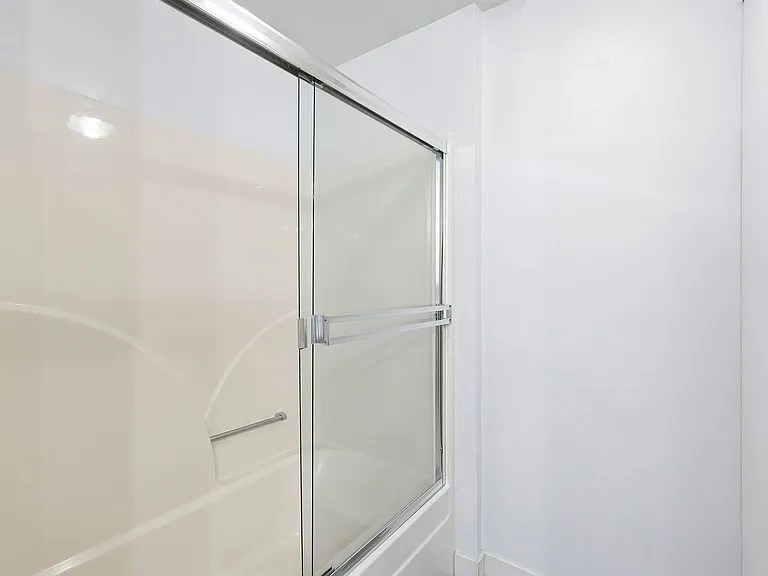 408 NW 12th Ave #208 — Photo 9