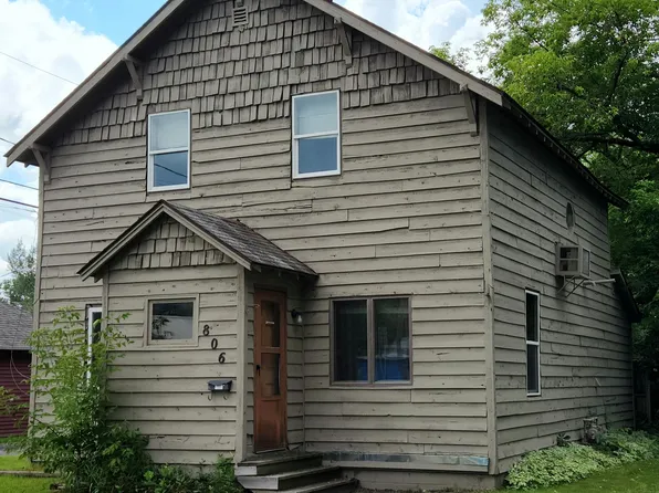 806 7th Ave, International Falls, MN 56649