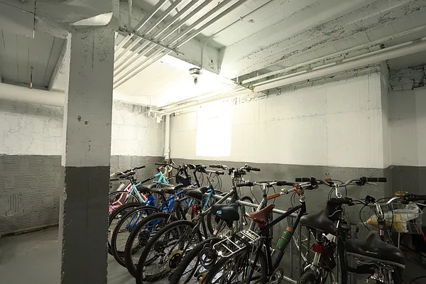 Rented by Douglas Elliman | media 17