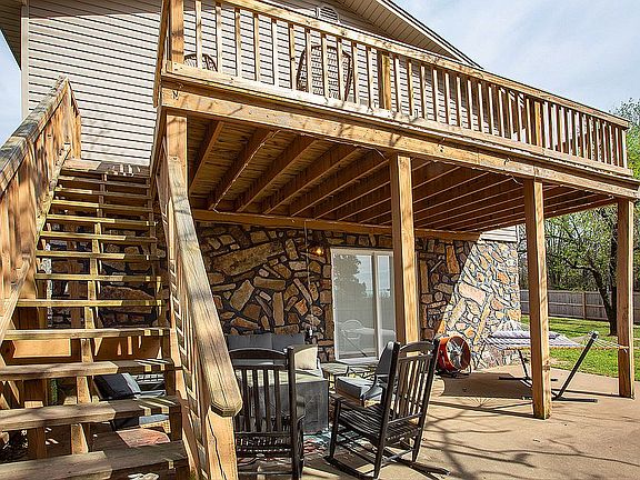 5th image of 362 Bayou Ridge Rd