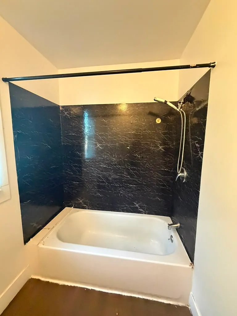 3 bed, 1152 sqft, $1,350 — Photo 4