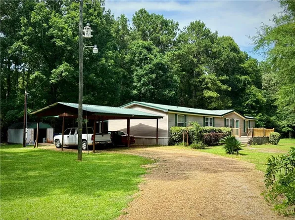 318 Earl Linzay Rd, Forest Hill, LA 71430