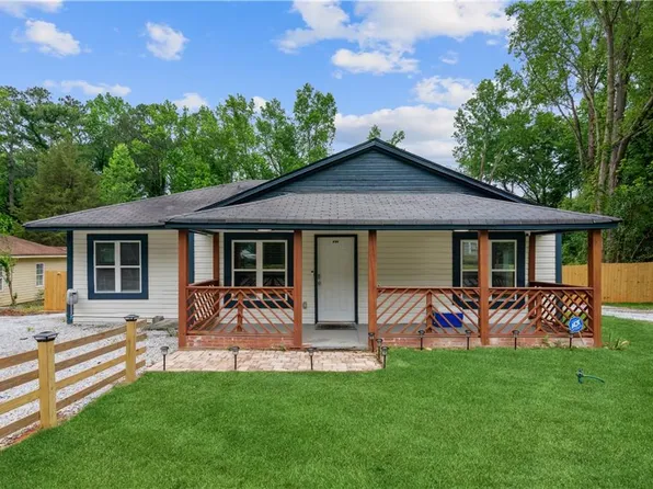 326 Walker Dr, Monroe, GA 30655