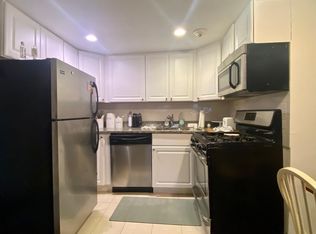 69 Hancock St #4R, Boston, MA 02114