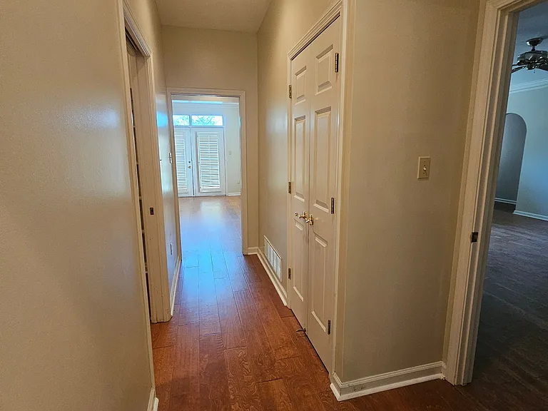 3888 Spring Lakes Cir — Photo 12