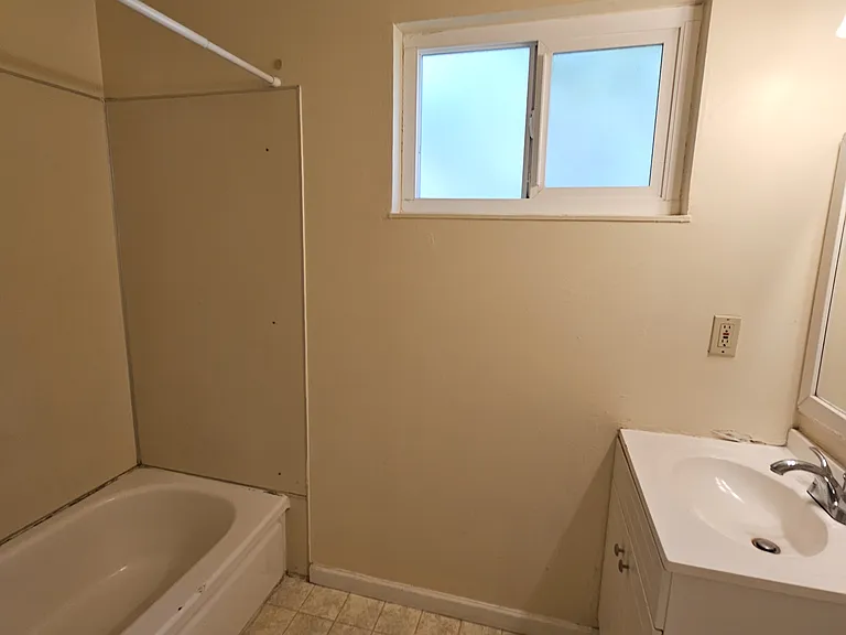 1818 Magnolia Pl — Photo 16