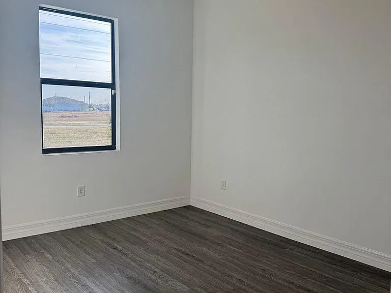 5037 N Dogwood Cir — Photo 14