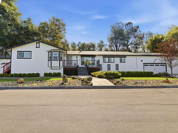 2nd image of 14580 Booker Rd