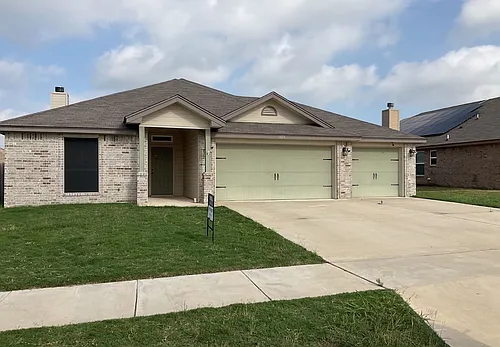 6811 Keechi Valley Dr Photo 1