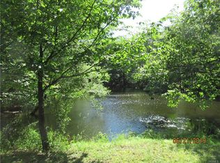 17 Silvertail Rd, Chester, NY 10918