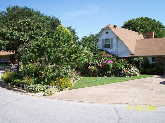 View from cul-de-sac