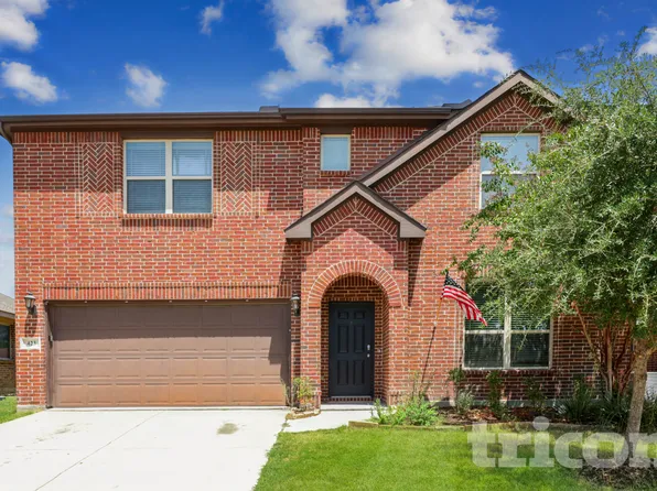 423 Hayes St, Lavon, TX 75166