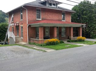 1-146 S Walnut St, Philippi, WV 26416