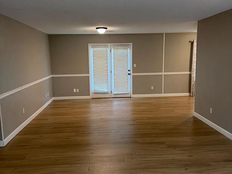 8118 Marsala Ln — Photo 15