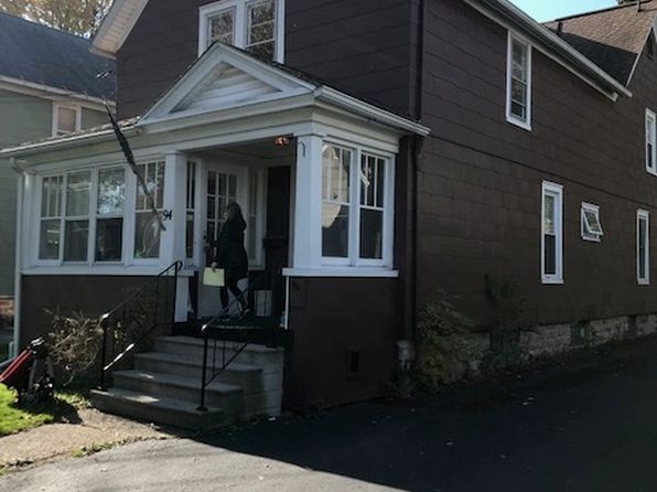 94 Bouck St #1