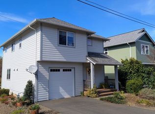 267 SE Tide Ave, Lincoln City, OR