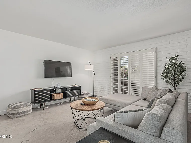 7401 E Northland Dr #4 — Photo 8