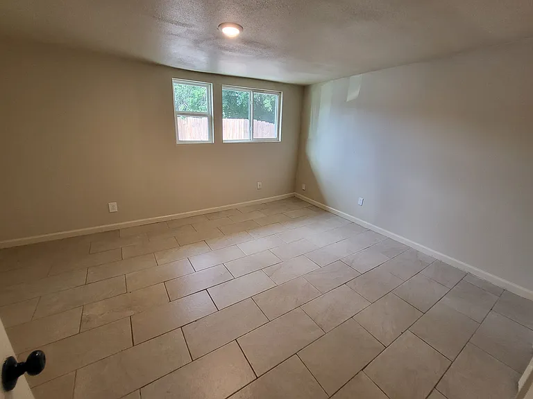 118 Esmeralda Dr #103 — Photo 26