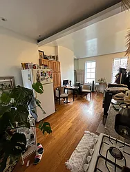 Rented by Green Line Realty