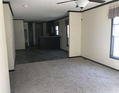 4th image of 13612 Silverbrook Dr