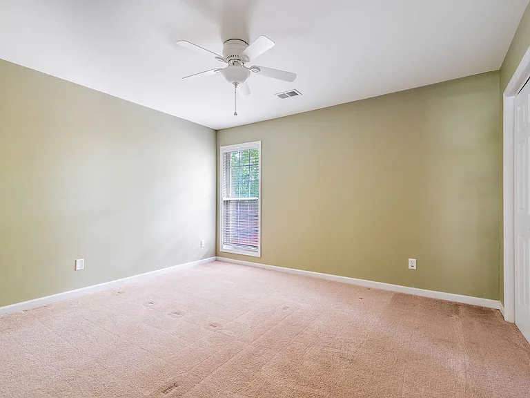 1561 Glen Erin Dr — Photo 23