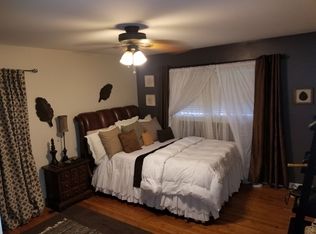 4588 Hopewell Rd, College Park, GA 30337