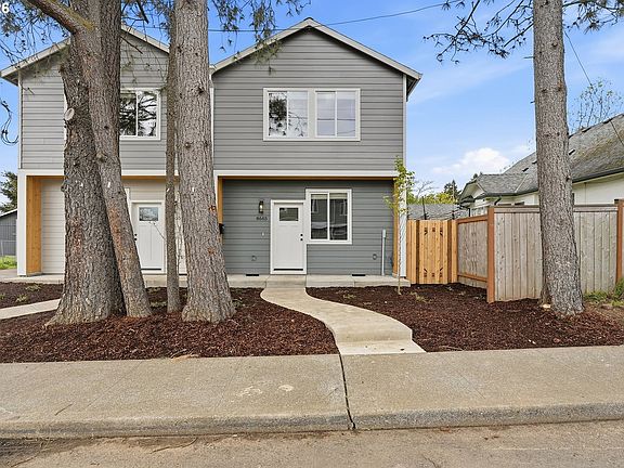 4th image of 8665 SE Insley St
