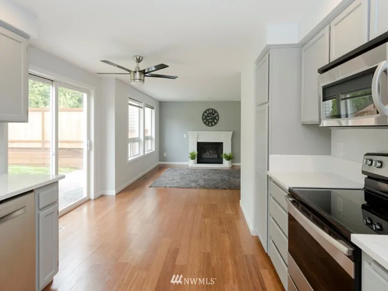 2319 210th St SE — Photo 15