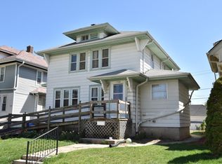1340 S 75th St, West Allis, WI 53214