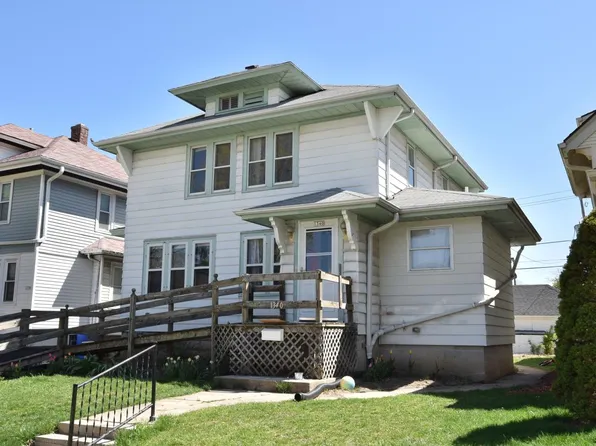 1340 S 75th STREET, West Allis, WI 53214
