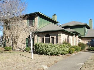 1200 Bittersweet Cv, Desoto, TX 75115