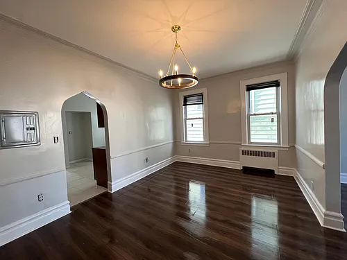 174 Grumman Ave #2 Photo 1