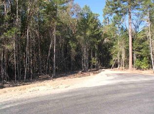 472 Hawk Dr, Grants Pass, OR 97527