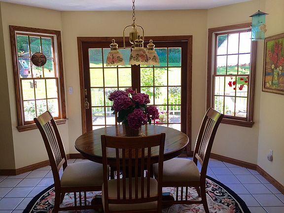 Kitchen eat-in 14x30