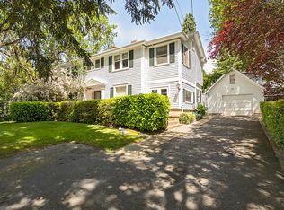 2005 E Main St, Medford, OR