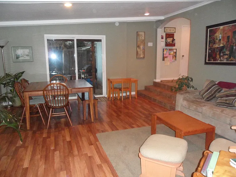 809 Neal Dow Ave — Photo 8