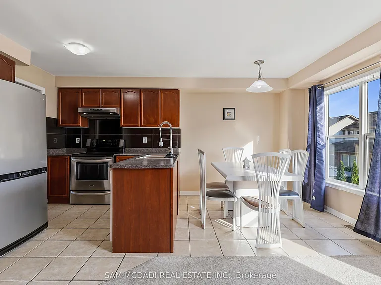 3086 Stornoway Cir — Photo 9