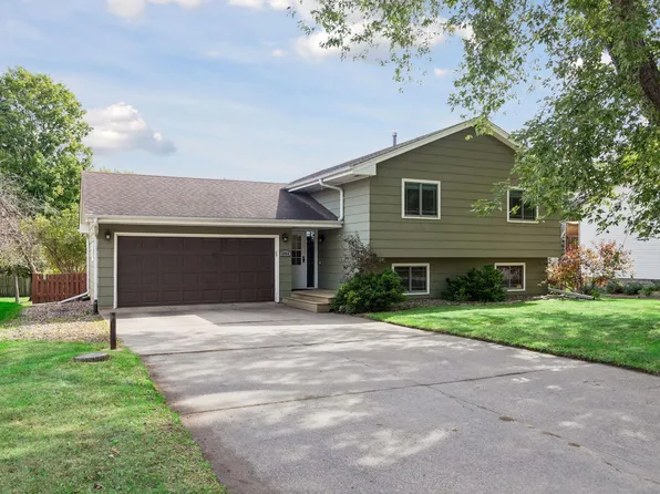 6364 Crosby Ave, Inver Grove Heights, MN 55076