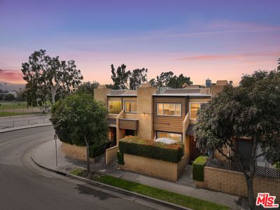 5141 Tyrone Ave, Sherman Oaks, CA, 91423