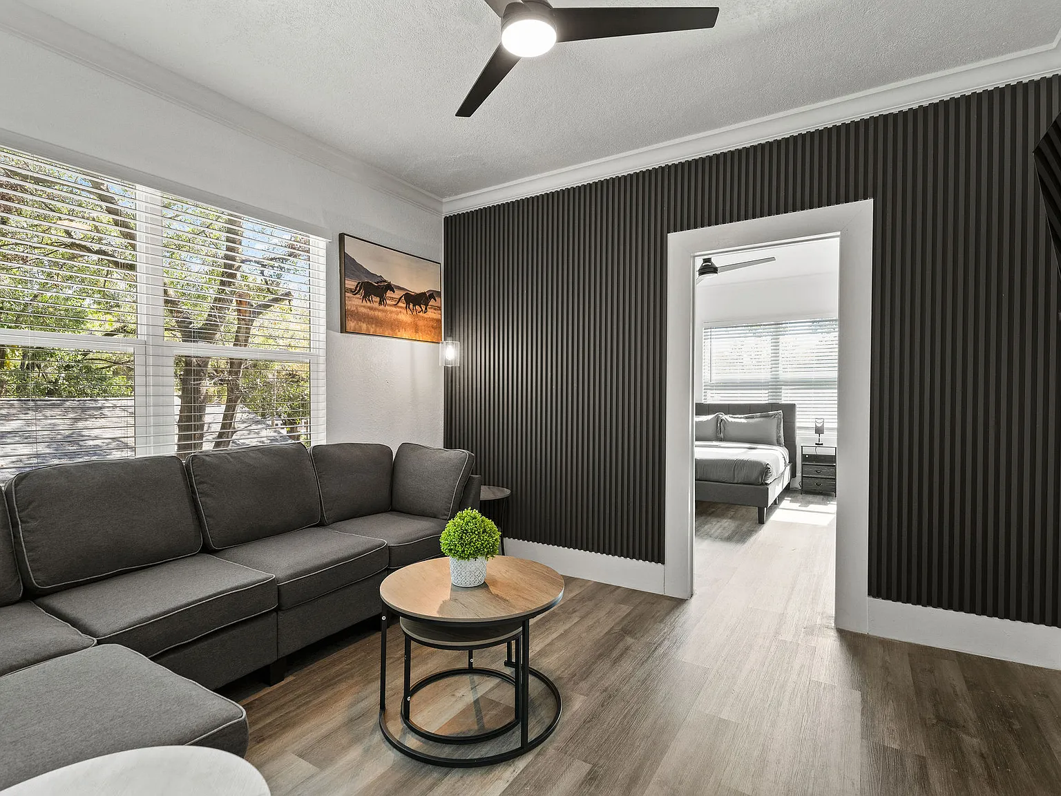 1 bed, 850 sqft, $1,590 — Photo 3
