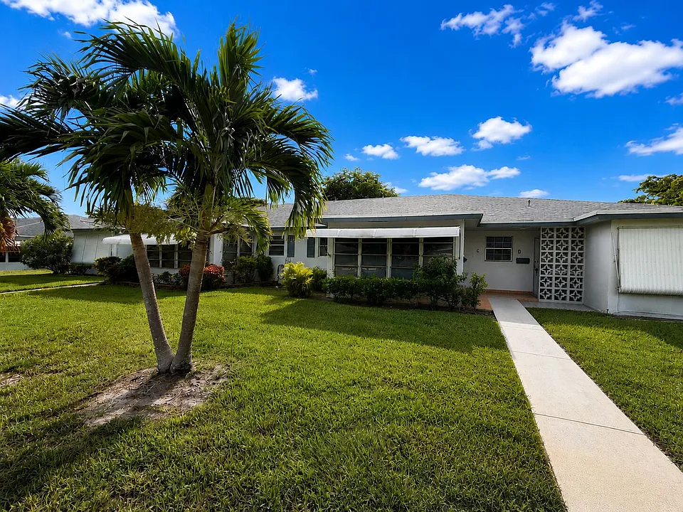 1207 S Drive Way #C