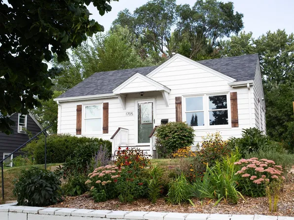 1705 3rd St E, Saint Paul, MN 55106