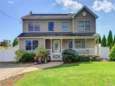 1553 11th St, West Babylon, NY, 11704