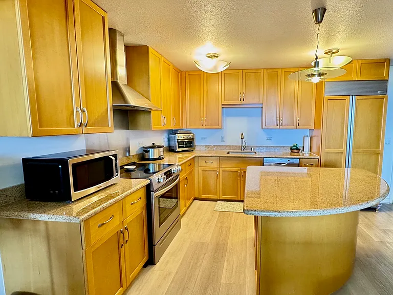 1288 Kapiolani Blvd #3306 — Photo 2