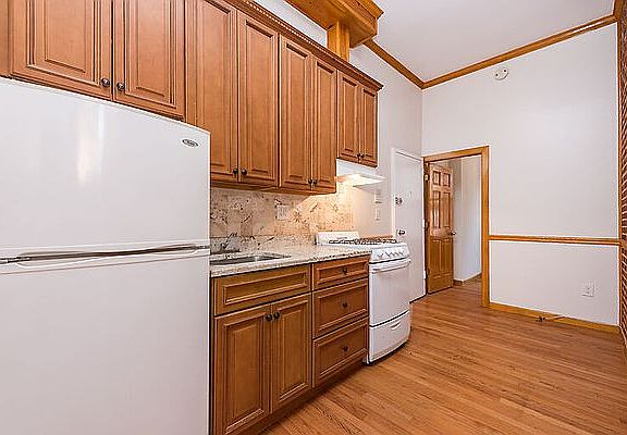 2nd image of 97 E 7th St APT 1