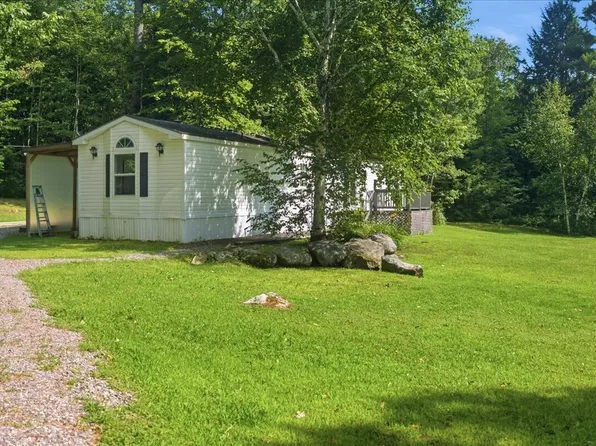 1040 Hallowell Litchfield Road, West Gardiner, ME 04345