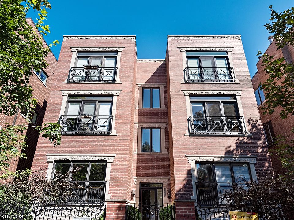 1st image of 2721 N Wilton Ave APT 3S