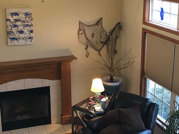 2nd image of 4779 Glen Echo Way