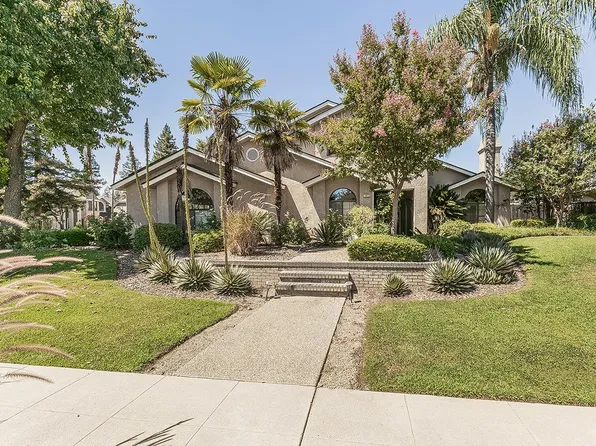1074 E Cole Ave, Fresno, CA 93720