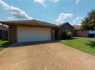 3506 Farah Dr, College Station, TX 77845